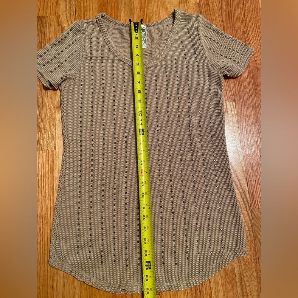 Vocal Short Sleeve Top - Picture 4 of 7